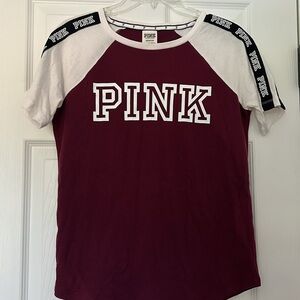 🤍PINK Victoria’s Secret Like New Size Small Tee🤍